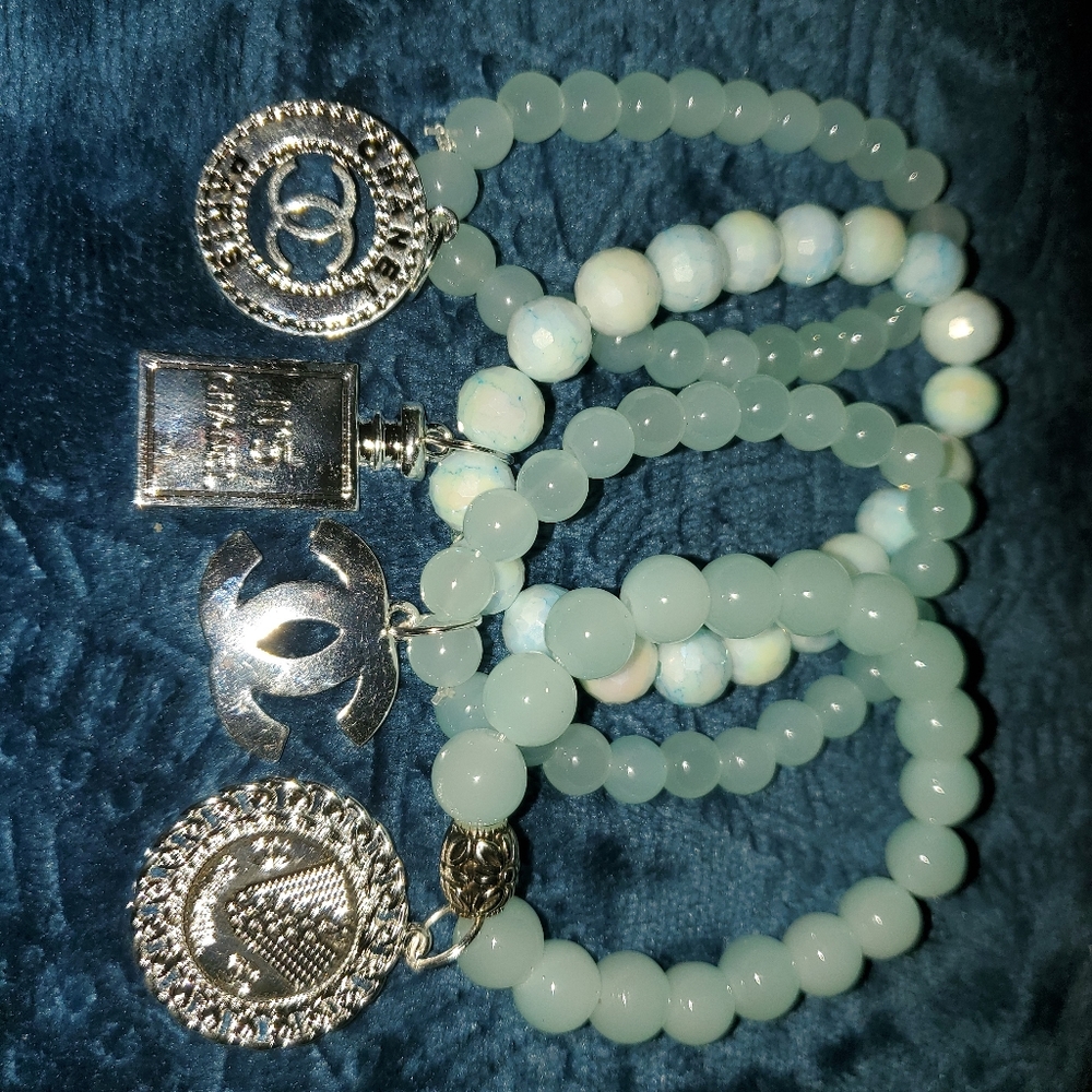 Bracelets - Picture 8 of 8